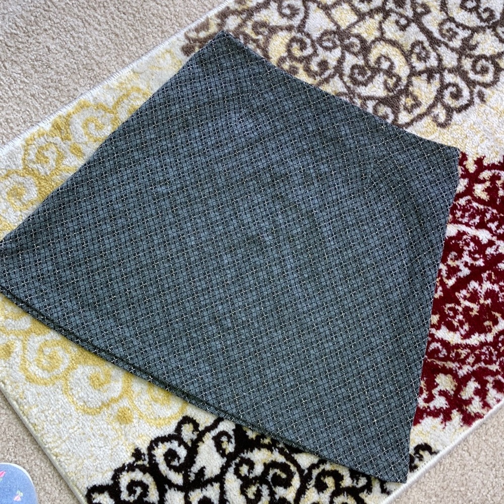 My Michelle gray /silver plaid skirt size 7/8 EUC